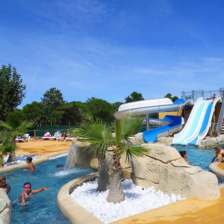 Camping Le Sainte Marie Exterior photo