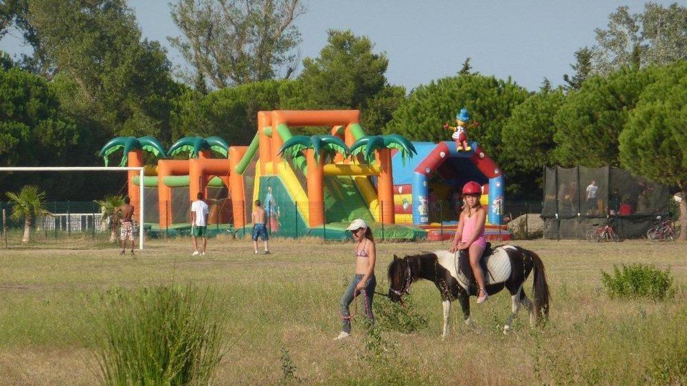 Camping Le Sainte Marie Exterior photo